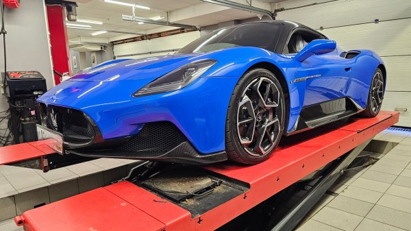 Мазерати MC 20, возможно лучше Ferrari!