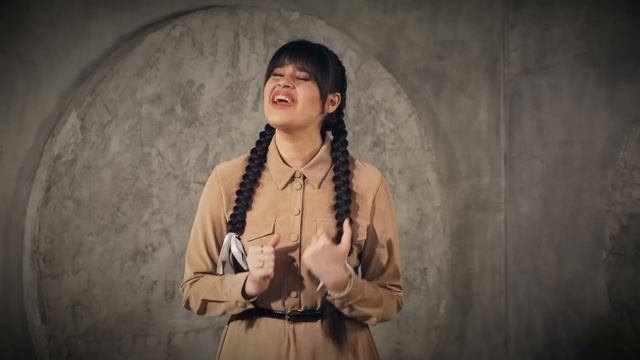 Диана Анкудинова - "Огонёк" (2022) смотреть онлайн