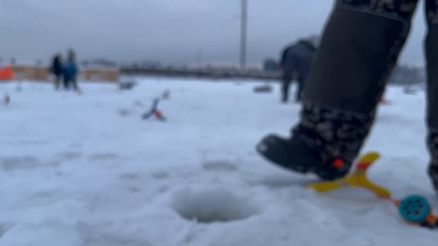 Поимки форели на запуске. смотреть онлайн