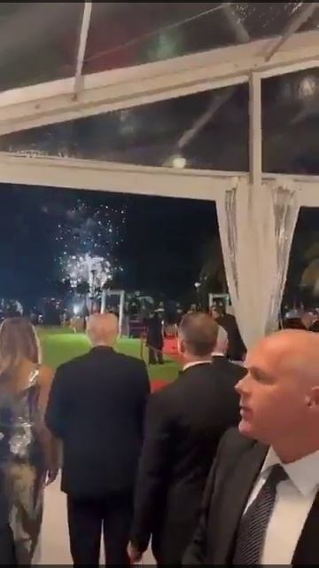 Трамп и Нетаньяху смотрели фейерверк смотреть онлайн