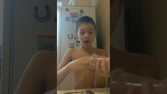 как правильно вылизать стаканчик из под мёда смотреть онлайн