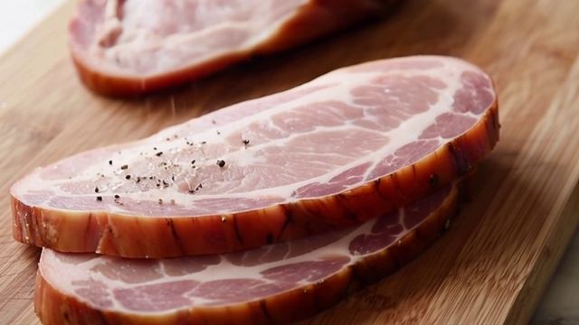 СВИНАЯ ШЕЯ СЫРОВЯЛЕННАЯ. Рецепт внутри! С Вас подписка, лайки и комменты! смотреть онлайн