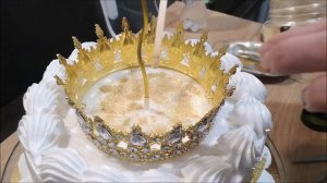 Оформление торта с КОРОНОЙ
