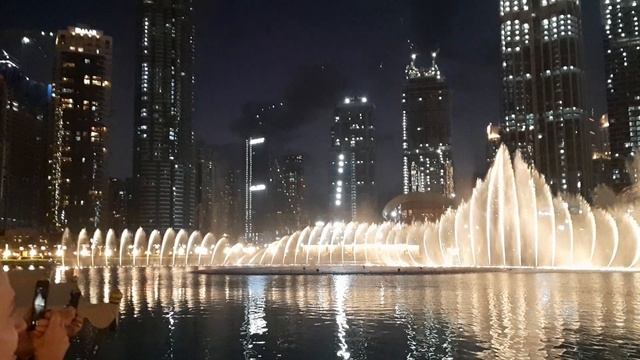20200315 дубай фонтан
