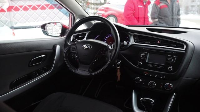 Kia Ceed смотреть онлайн