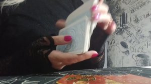 С кем познакомитесь в ближайшее время? Расклад Таро