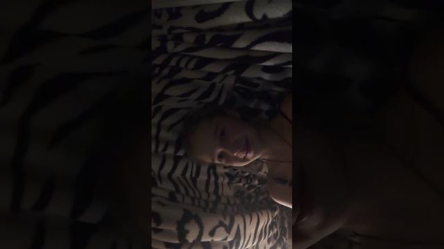???? смотреть онлайн