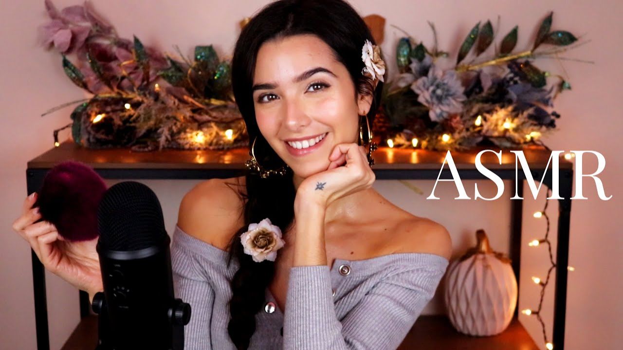 ASMR Soft Singing: Disney Version (English & French) смотреть онлайн