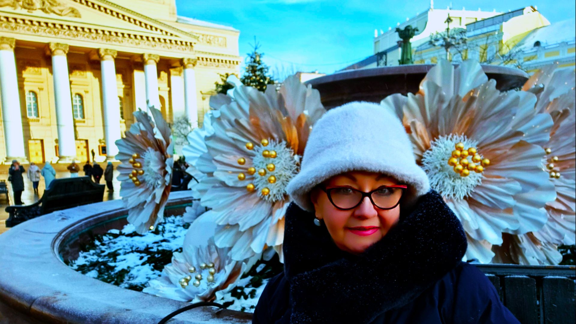 Театральная площадь. Новый год в Москве у Большого театра. 2026 год смотреть онлайн