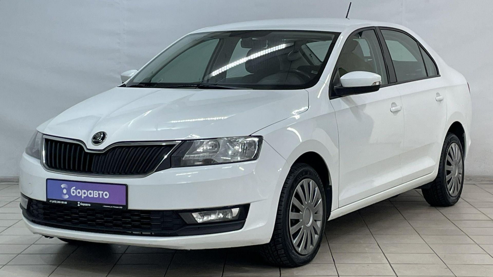 SKODA RAPID смотреть онлайн