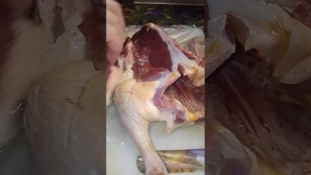 разделываем утку для котлет ч 1. и обязательно смотри часть номер 2