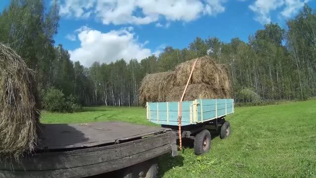 Последний штрих сенокоса. Вожу сено с поля на продажу в другую деревню. смотреть онлайн