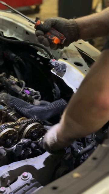 Обслуживание ходовой и агрегатной части на Cadillac SRX