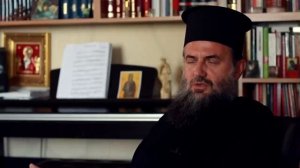 Човек је осуђен на радост, Архимандрит Василије Костић