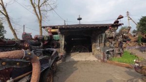 обзор дома. гаража.оформление декоративная штукатурка.цветник.на даче.