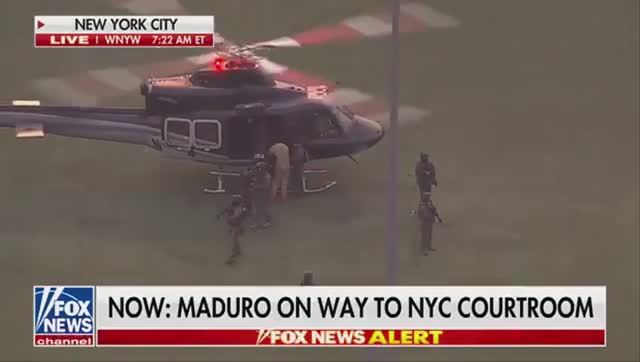 Президент Венесуэлы Николас Мадуро и его супруга Силия Флорес в суд для предъявления им обвинения смотреть онлайн