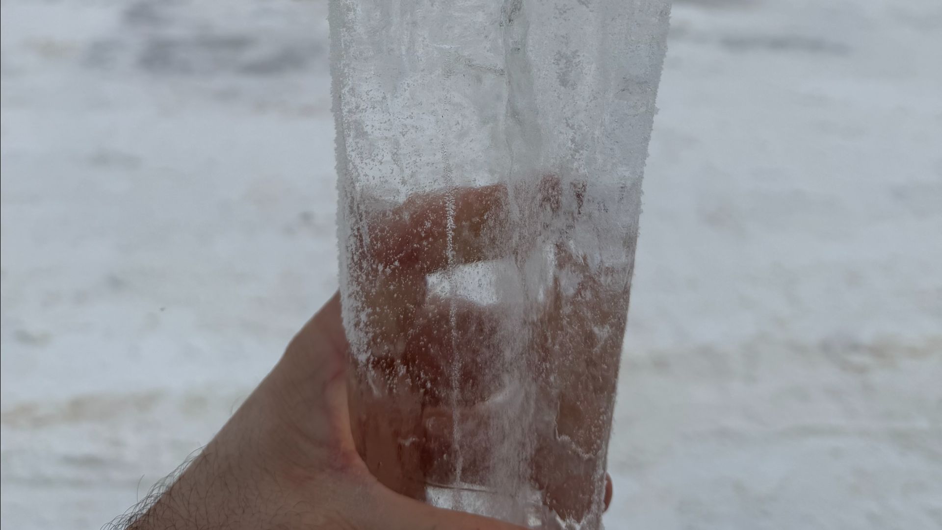 Борьба с сосульками и стройка на поле 03-05.12.2026 смотреть онлайн