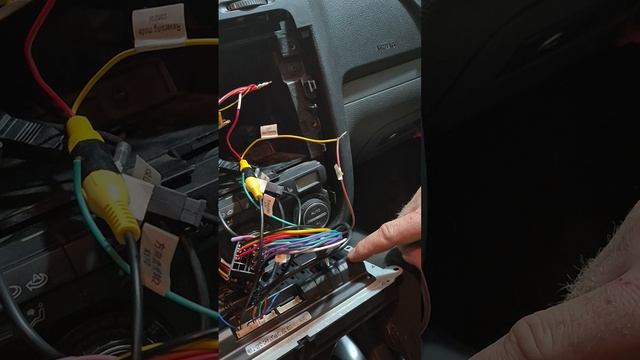 почему нет видеосигнала на камере заднего вида, как подключить камеру заднего вида на Android