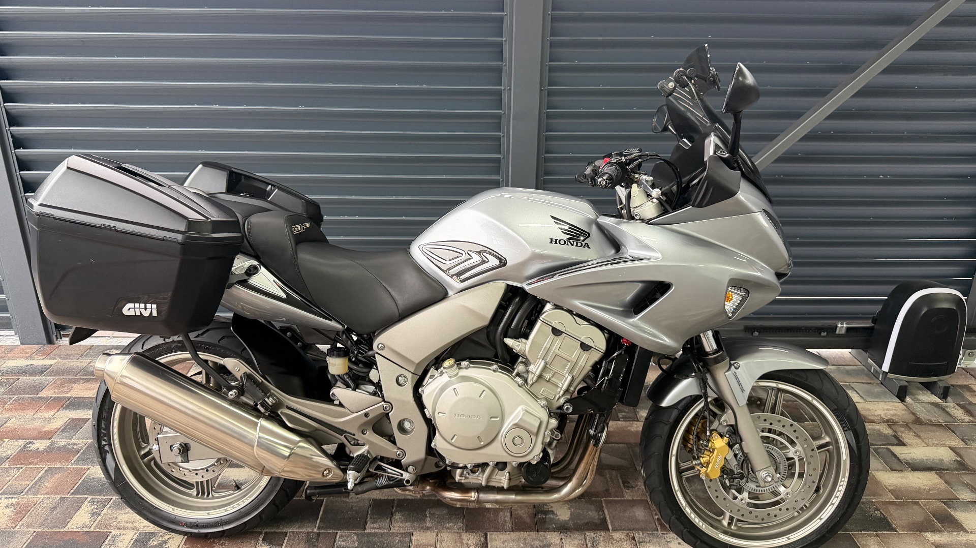 Moto klim 93 93 смотреть онлайн