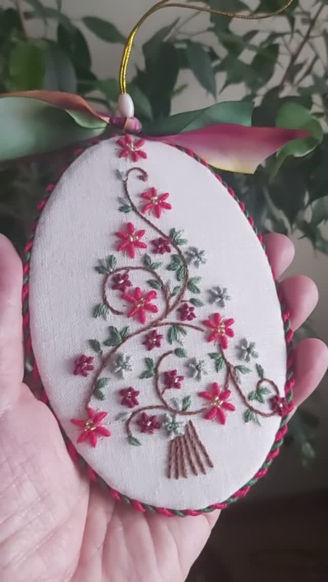 Цветочная елочка