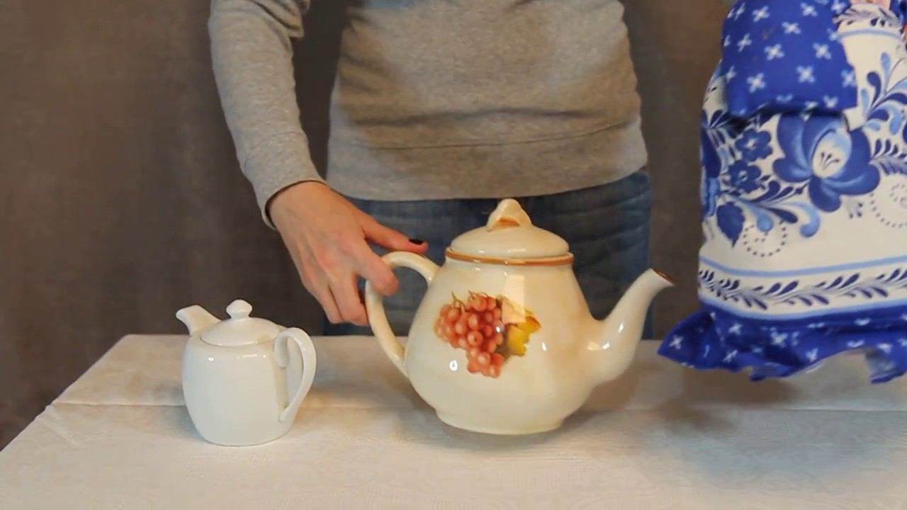 Кукла грелка на чайник Гжель / www.artshop-rus.com