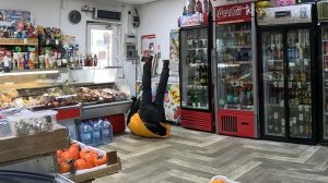 Гриша зажимается с девчёнками,Встретил медведя,Вонючий хаос,9 мальчиков для Иришки,Долг 40, Лена