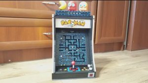 Обзор на лего аркадный игровой автомат  пакмен