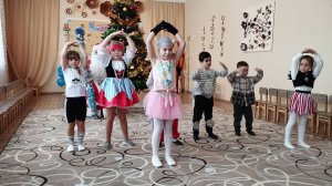 Новогодний танец Ледяные ладошки