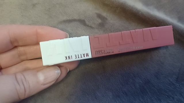 Тестируем помаду))