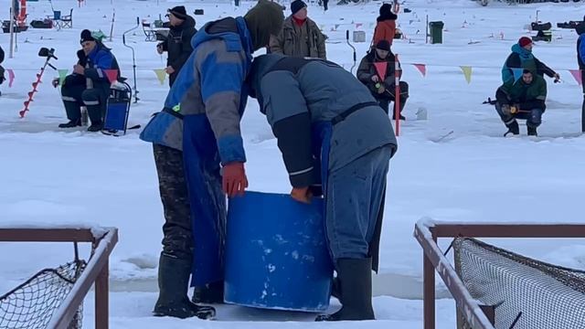 Запуск форели смотреть онлайн