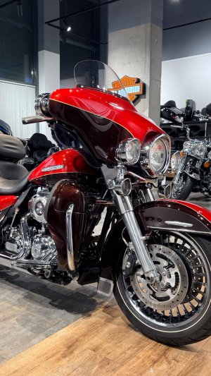 2012 HD Electra Glide Ultra Limited 103 ABS Orange Cherry
