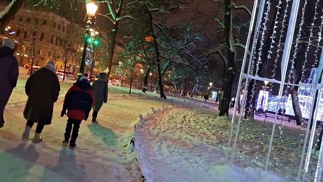 Прогулка по новогоднему Санкт-Петербургу. смотреть онлайн