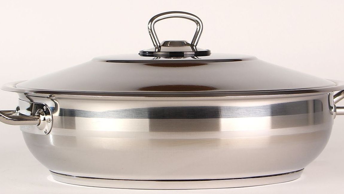 Большая кастрюля