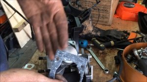 Бензопила Partner 350S.Трещина на поршне!Осевое биение коленвала!