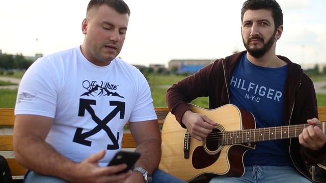 Армейская - За собою дверь казармы ( поет десантник ) смотреть онлайн