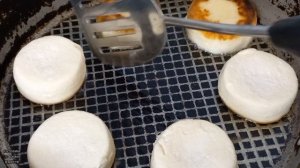 КАК ПОЖАРИТЬ ЗАМОРОЖЕННЫЕ СЫРНИКИ подробно Готовим с