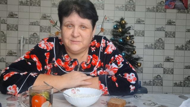 ВСЕХ С НАСТУПАЮЩИМ РОЖДЕСТВОМ И РОЖДЕСТВЕНСКИМ СОЧЕЛЬНИКОМ. смотреть онлайн