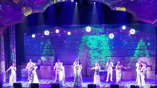 Наш "Новогодний Карнавал" в Театре эстрады 5 января 2026 смотреть онлайн