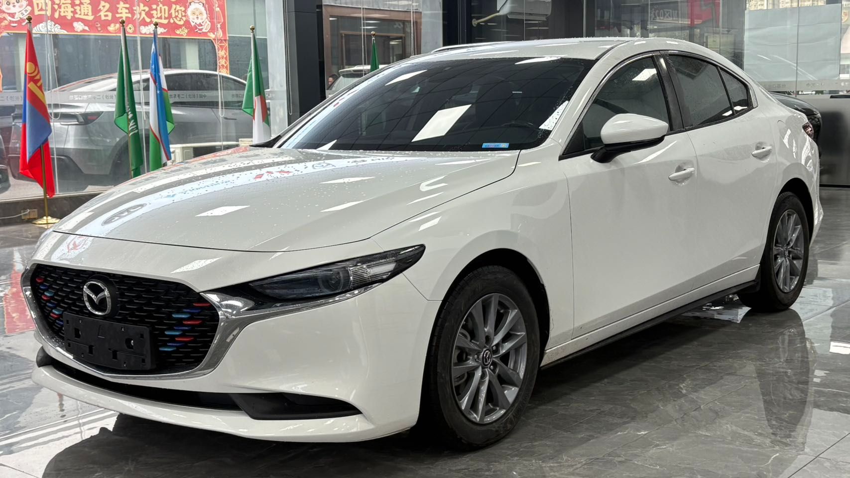 Mazda 3 Axela 202 2.0L  Comfort Dynamic