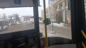 первая поездка в наступившим году с видом из кабины водителя автобуса