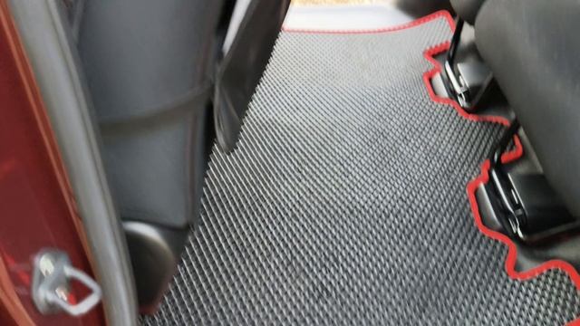 Honda N-box смотреть онлайн