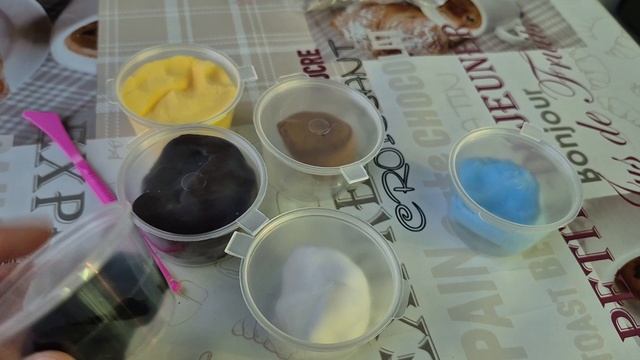 Нашли занятия на новогодние праздники. смотреть онлайн