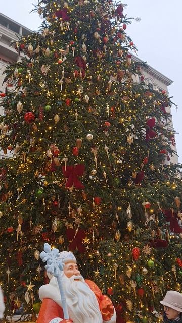 Елочка в Москве смотреть онлайн