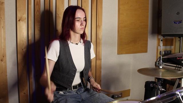 Muse - Hysteria (Дудкина Полина drum cover)