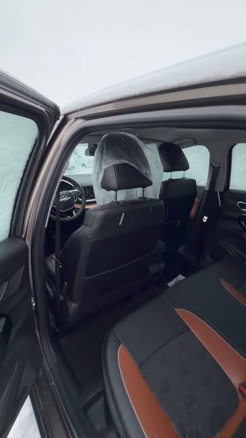 2025 LADA VESTA SW CROSS смотреть онлайн