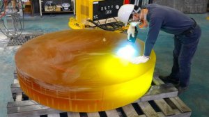 Как сделать самое большое оптическое стекло.