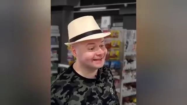 Рабочие будни.ТРЕШ-ВЕРСИИ.Сборник. Алежа Обухов смотреть онлайн