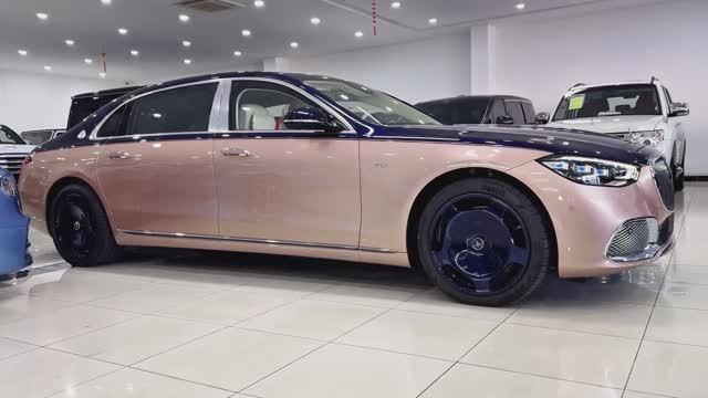 Mercedes-Maybach S680 2026 года смотреть онлайн