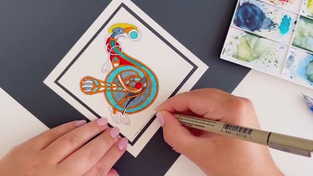 Буквица с курицей из Книги Келлс. Бесплатный урок для начинающих