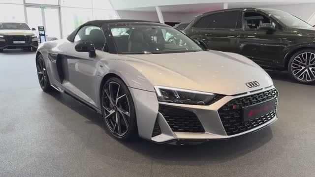 Audi R8 Spyder V10 2025 года смотреть онлайн